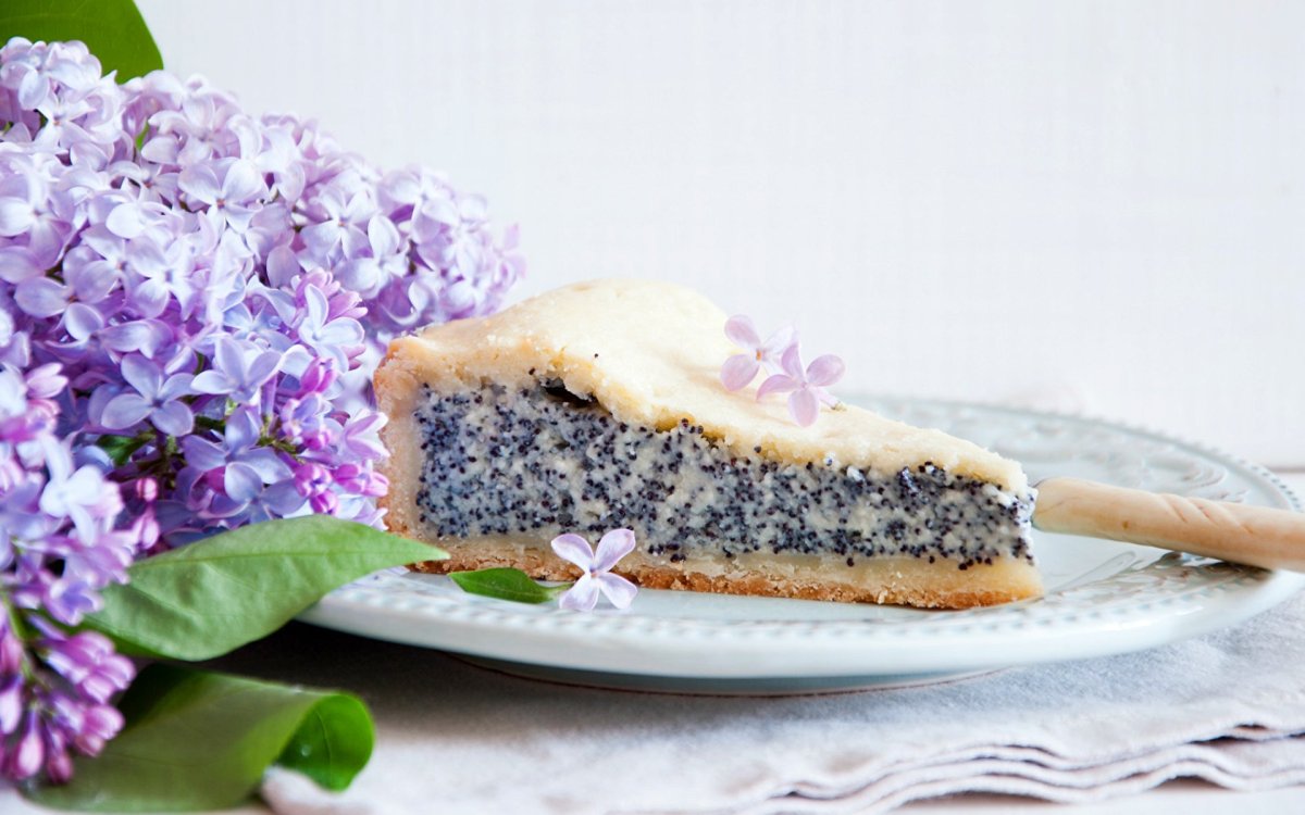 Макарун с лавандой