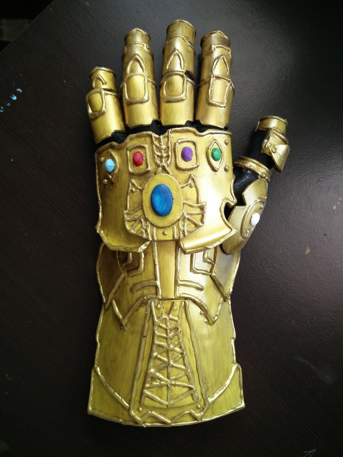 Thanos Infinity Gauntlet
