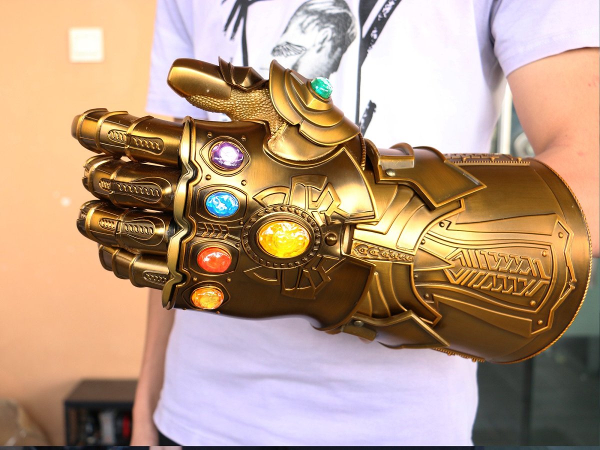 Marvel перчатка ТАНОСА