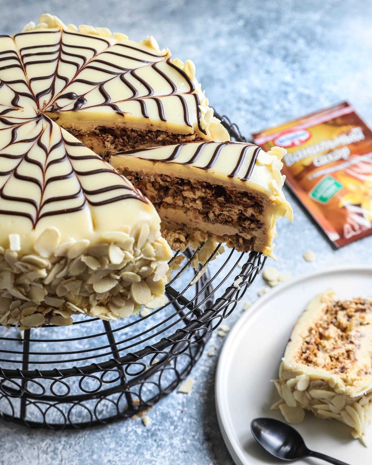 Куртмоллаев Рошен ЗЕВРИЕВИЧ