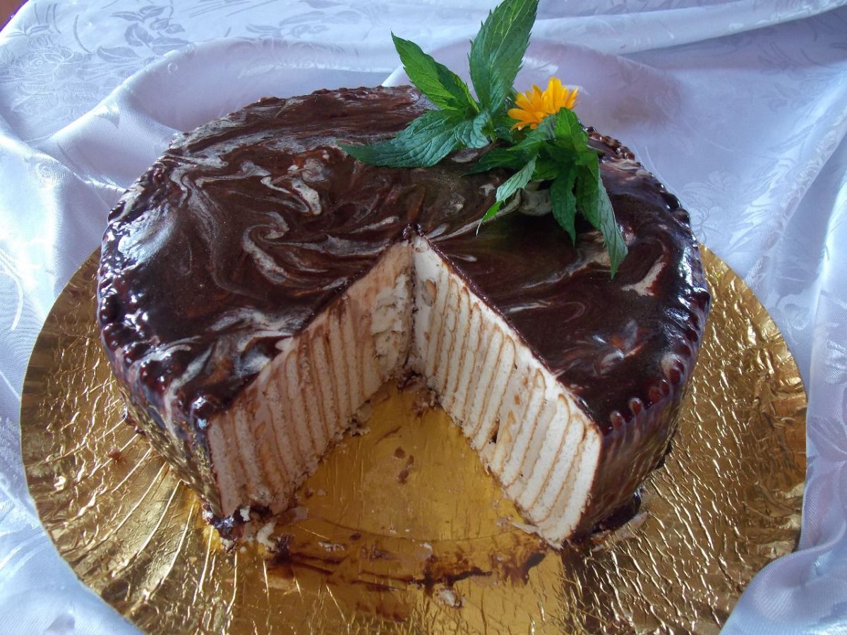 Bananli kakaoli biskutli shirinlik