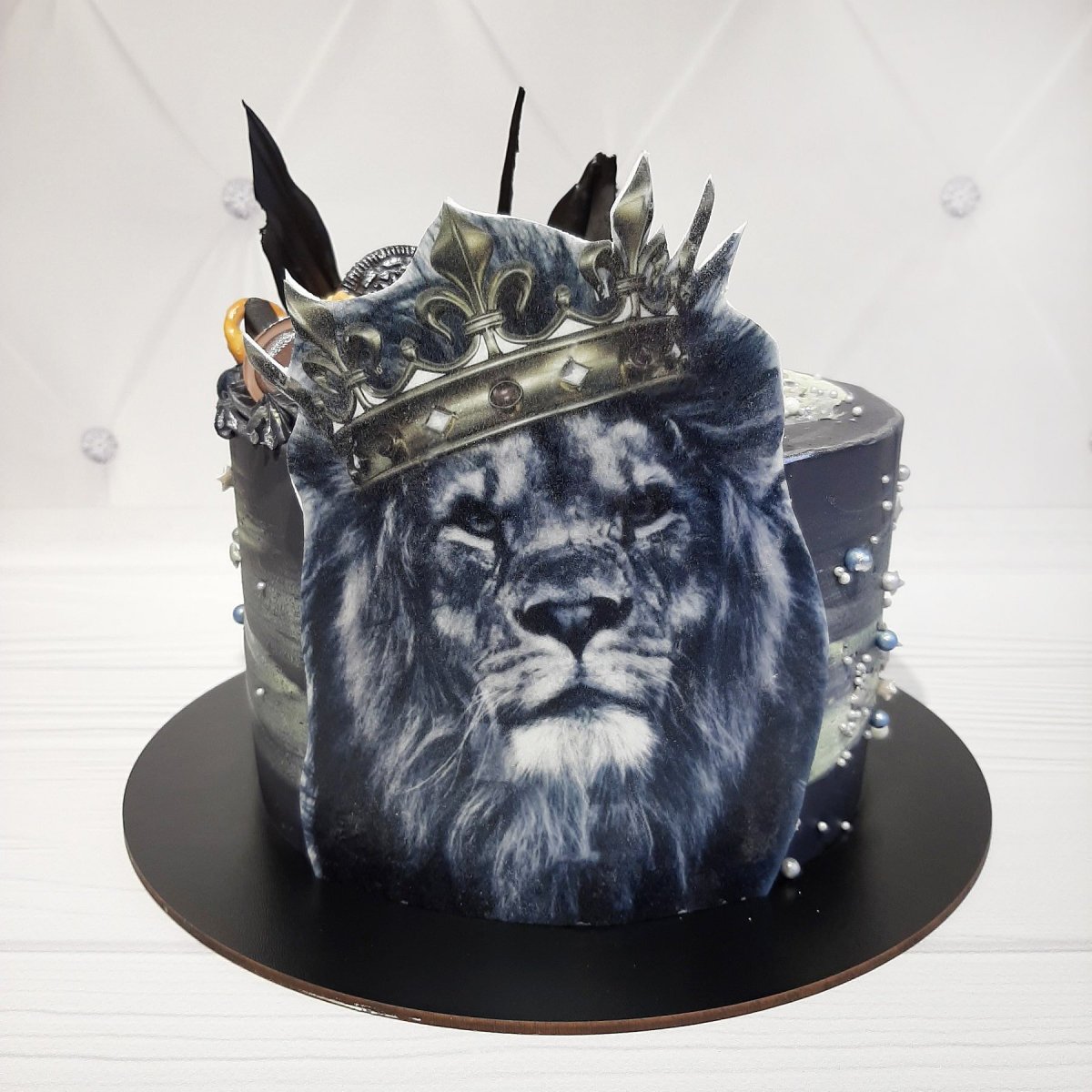 Торт Король Лев с короной
