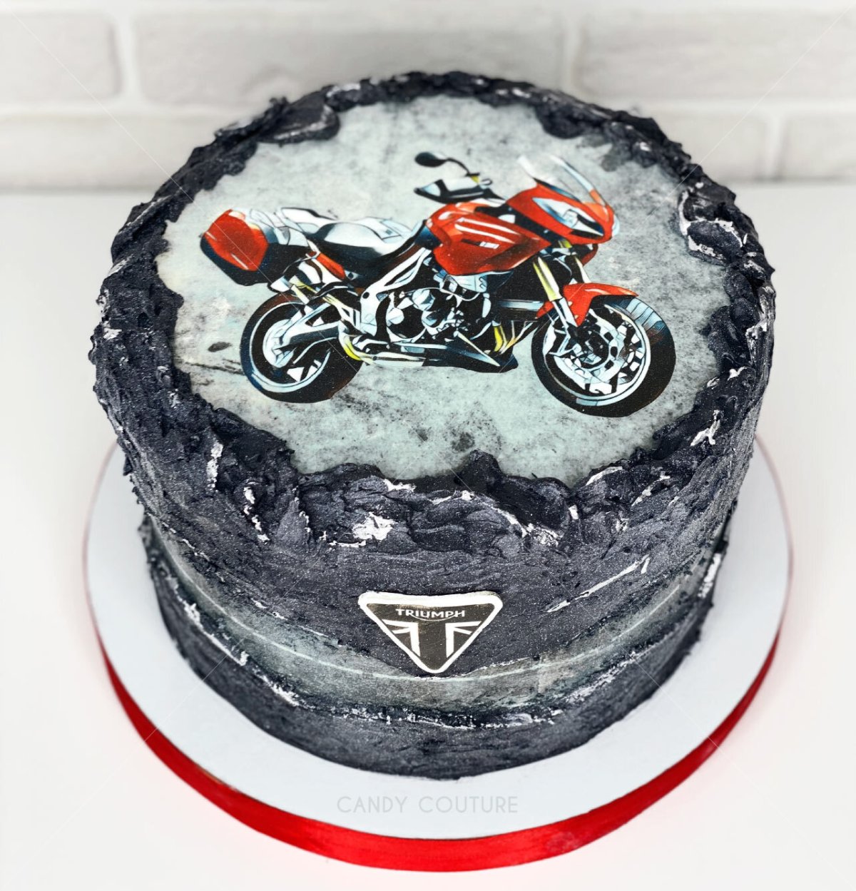 Торт с мотоциклом без мастики