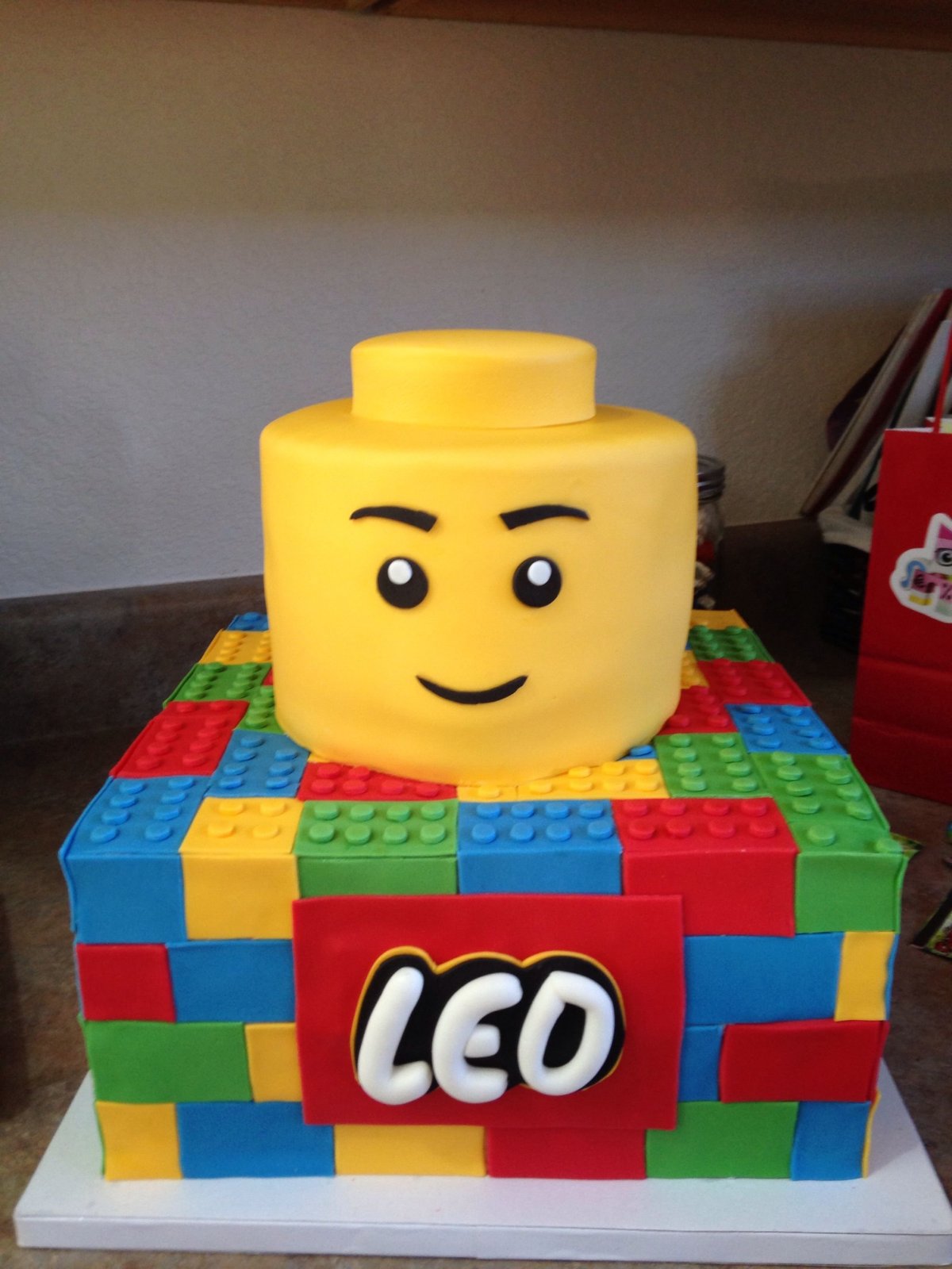 Торт кубик лего