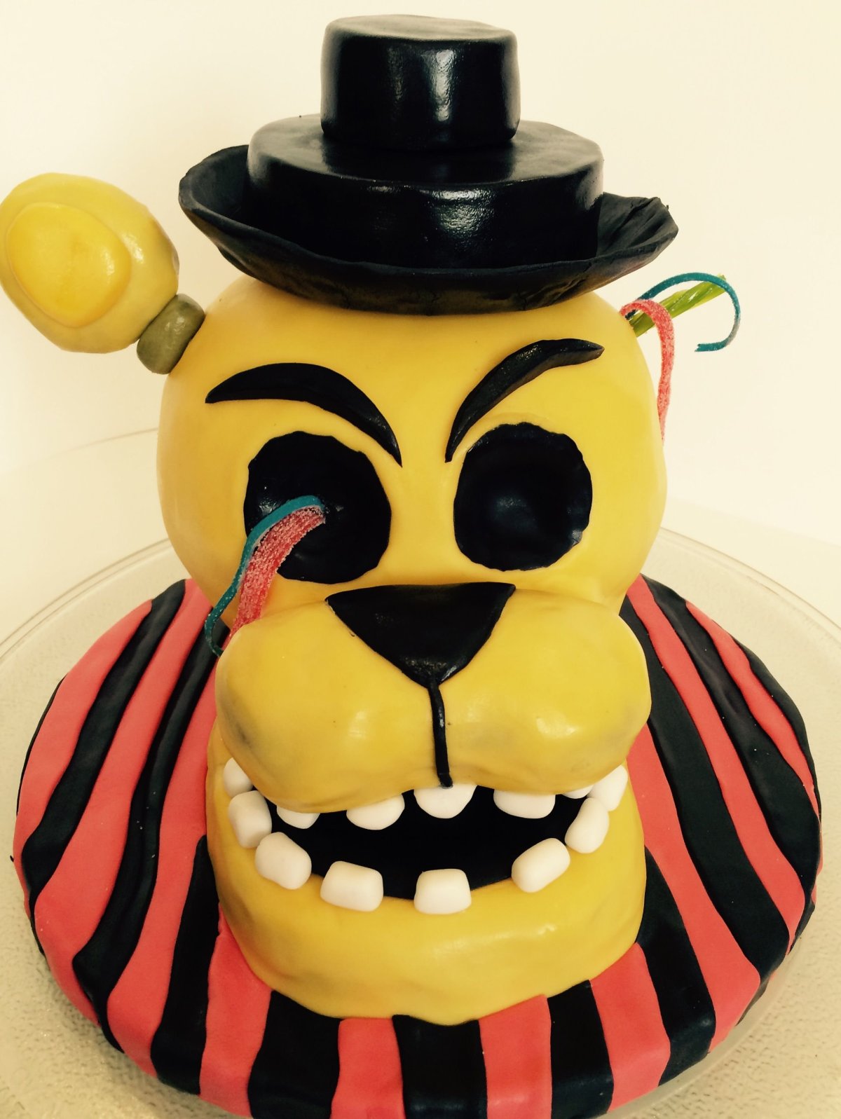 Торты с декором Five Nights at Freddy's