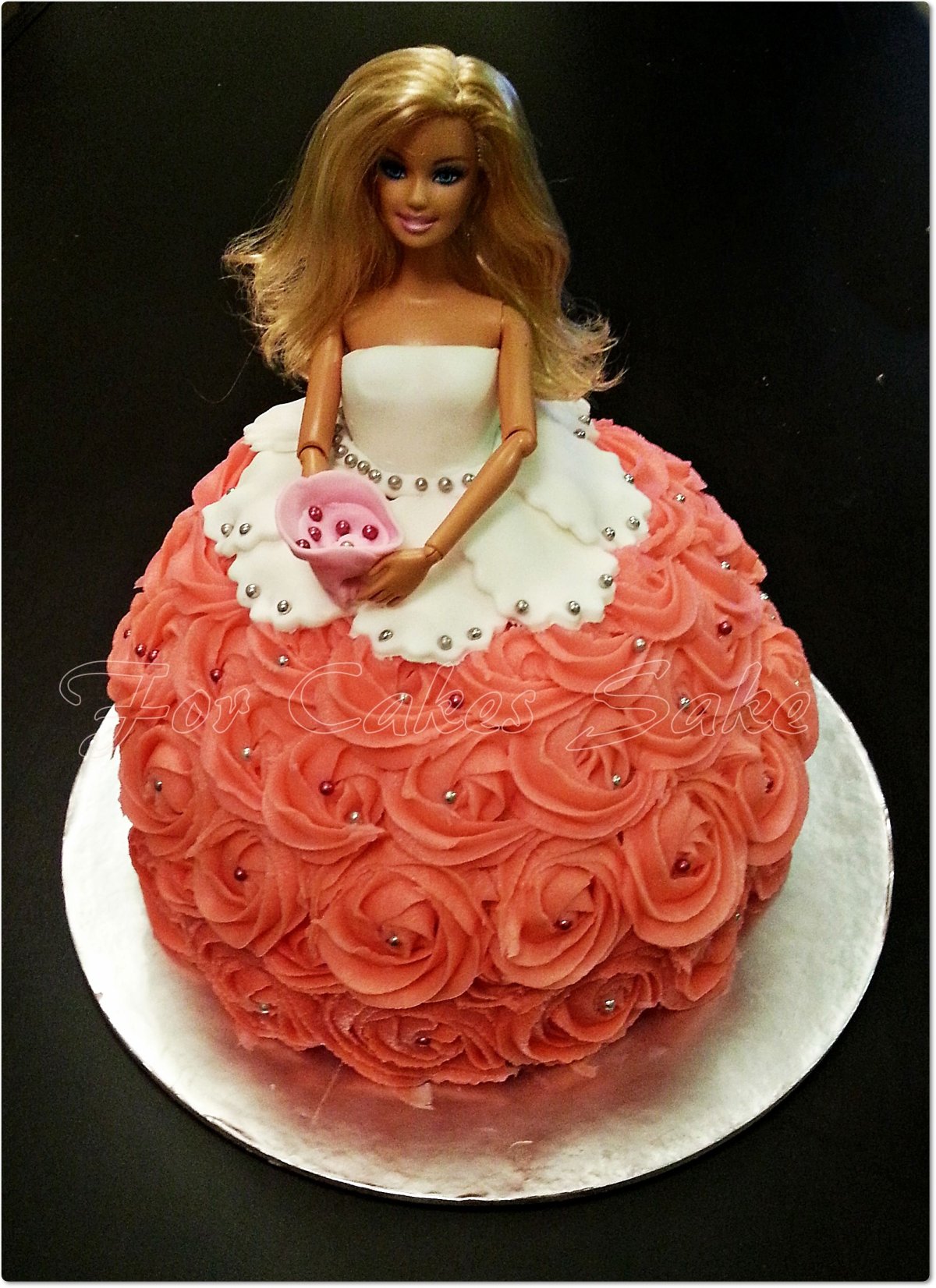 Barbie кукла на торт