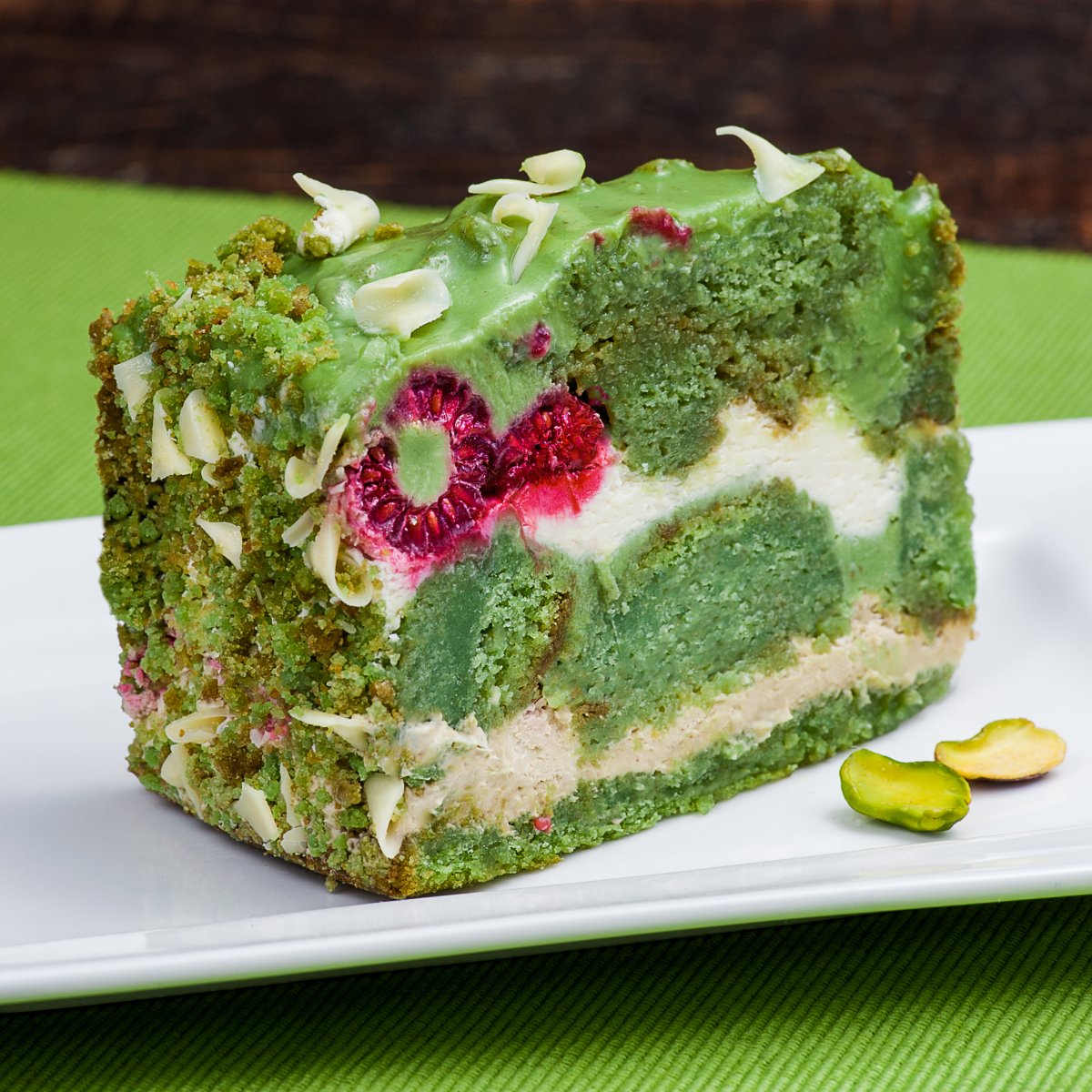 Green Cake aesthetic