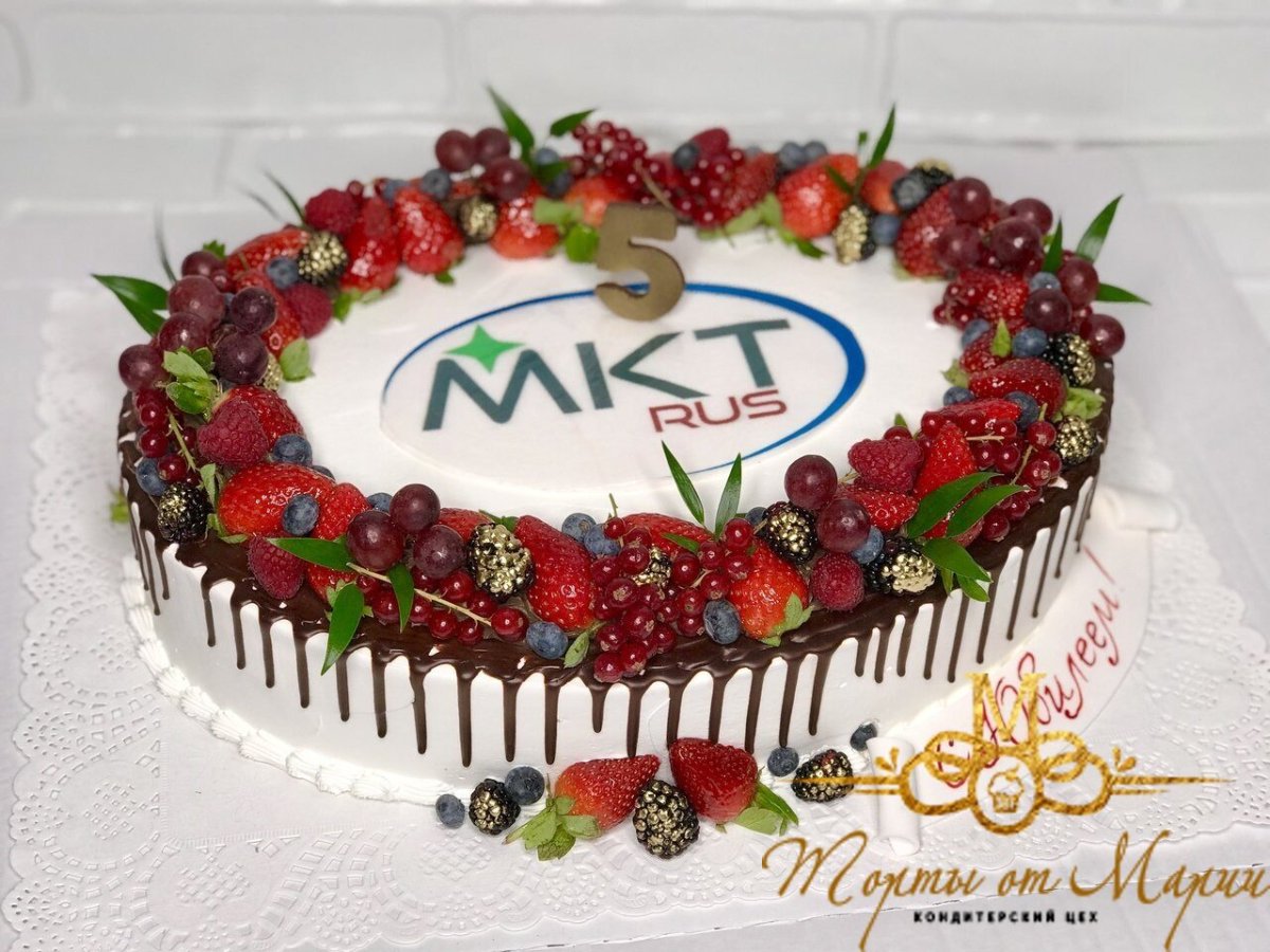 Корпоративный торт с логотипом