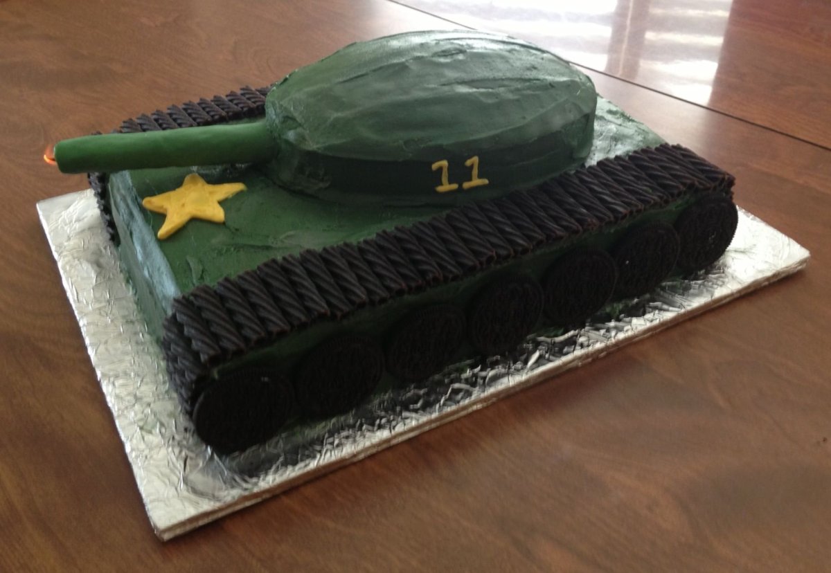 Торт танки 3 года