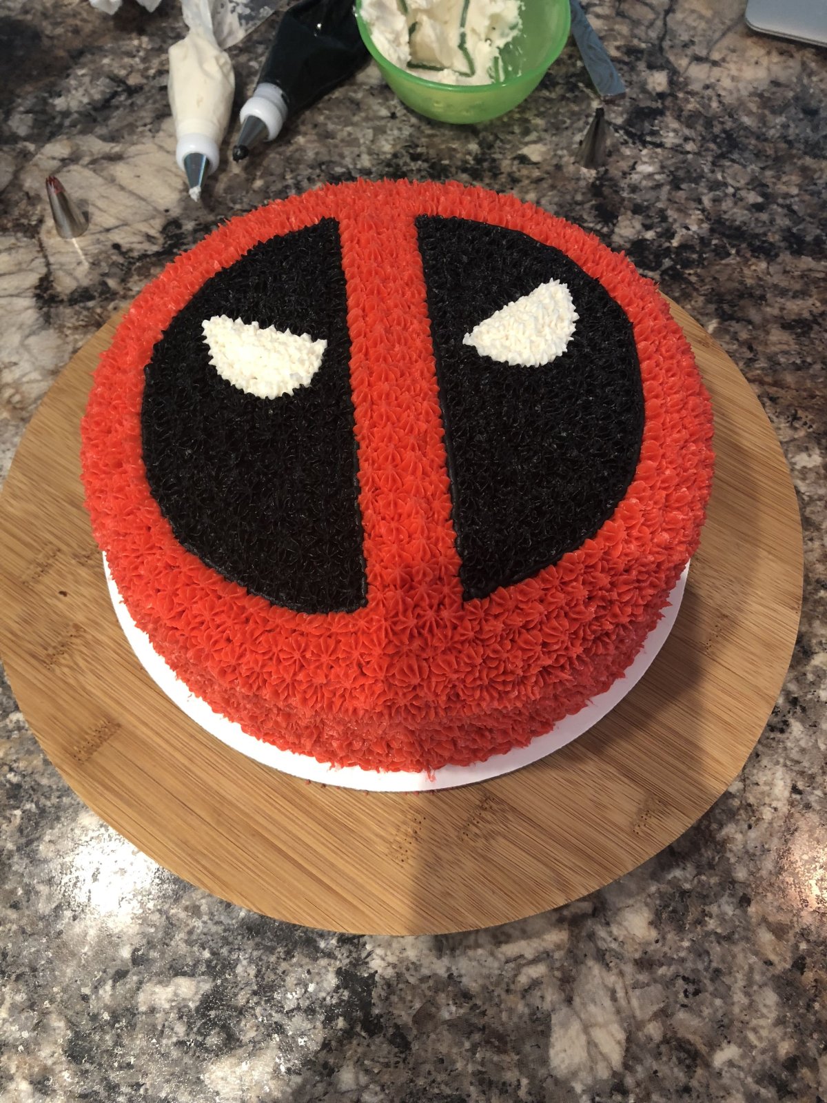 Deadpool торт