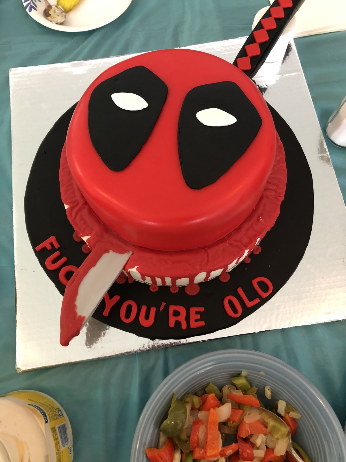 Deadpool торт