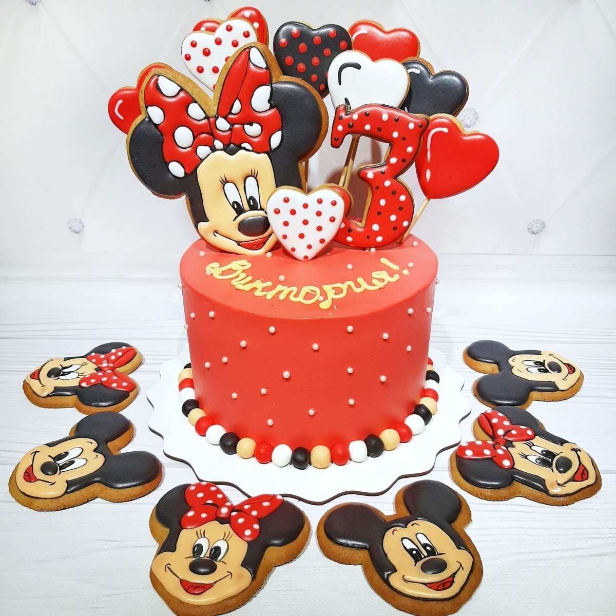 Торты на тему Mickey Mouse