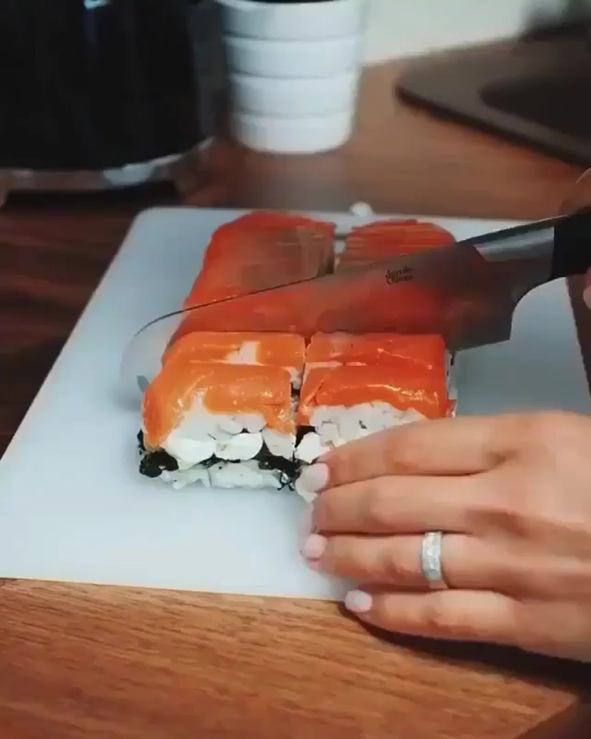 Суши торт с креветками