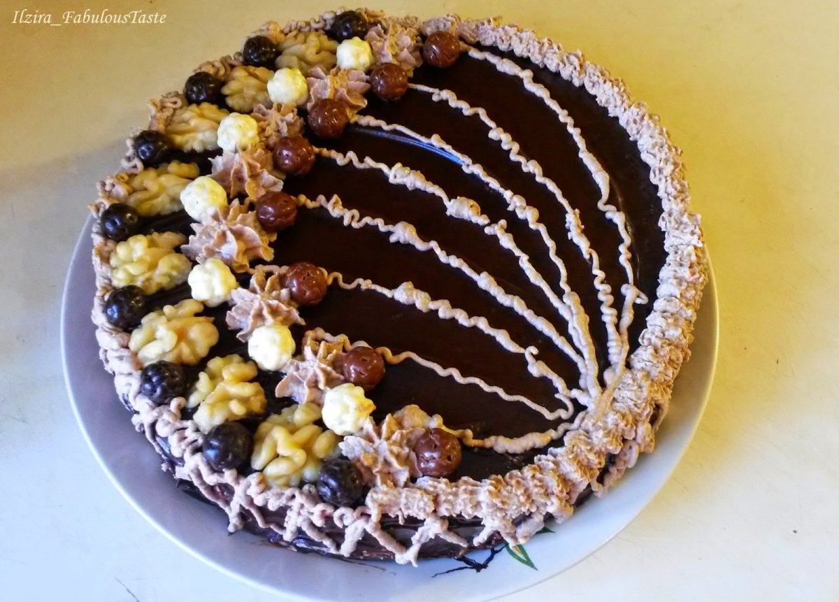 Торт "безе с фундуком" (Hazelnut Meringue Cake)