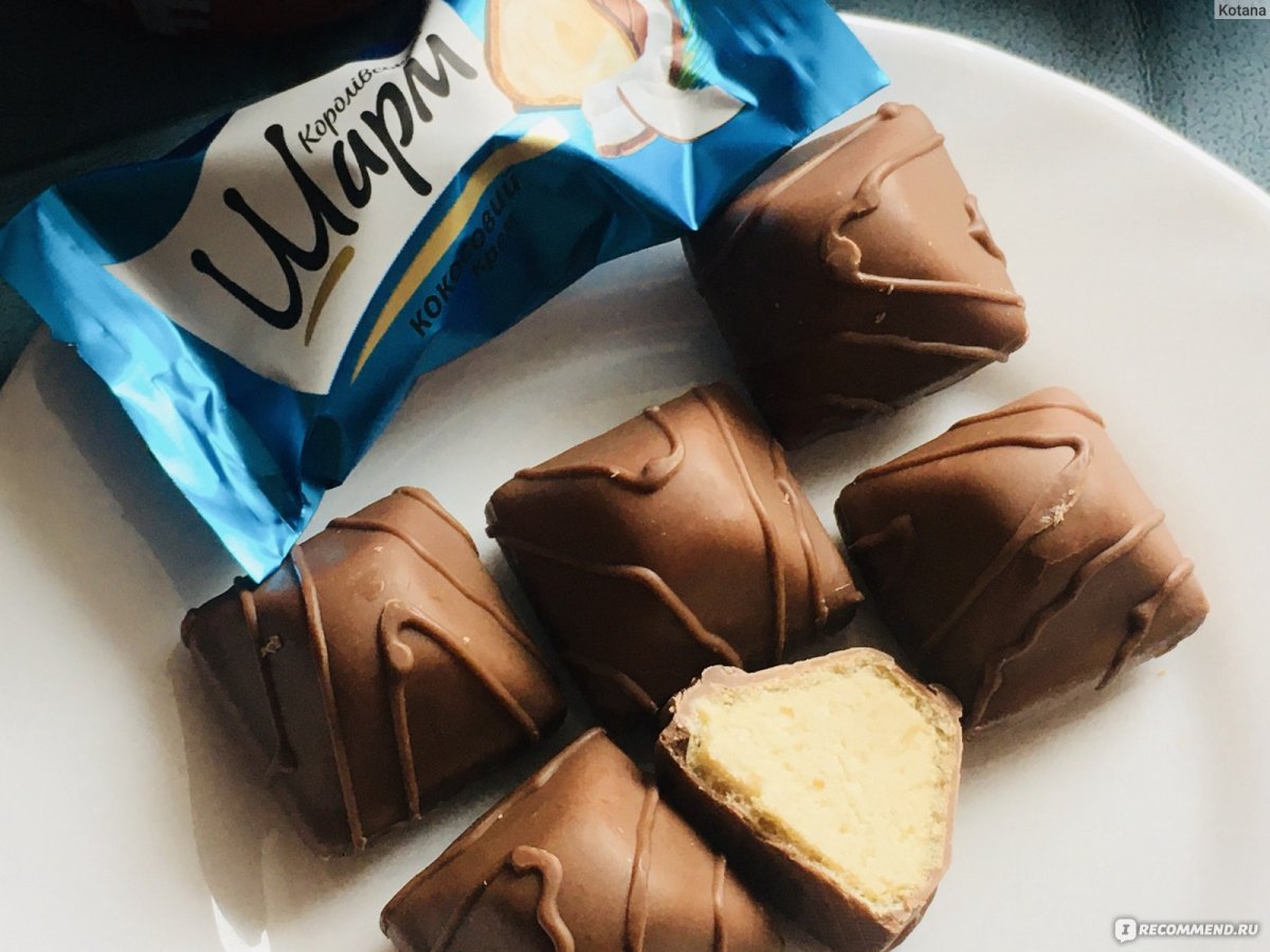 Продукция кондитерской фирмы АВК