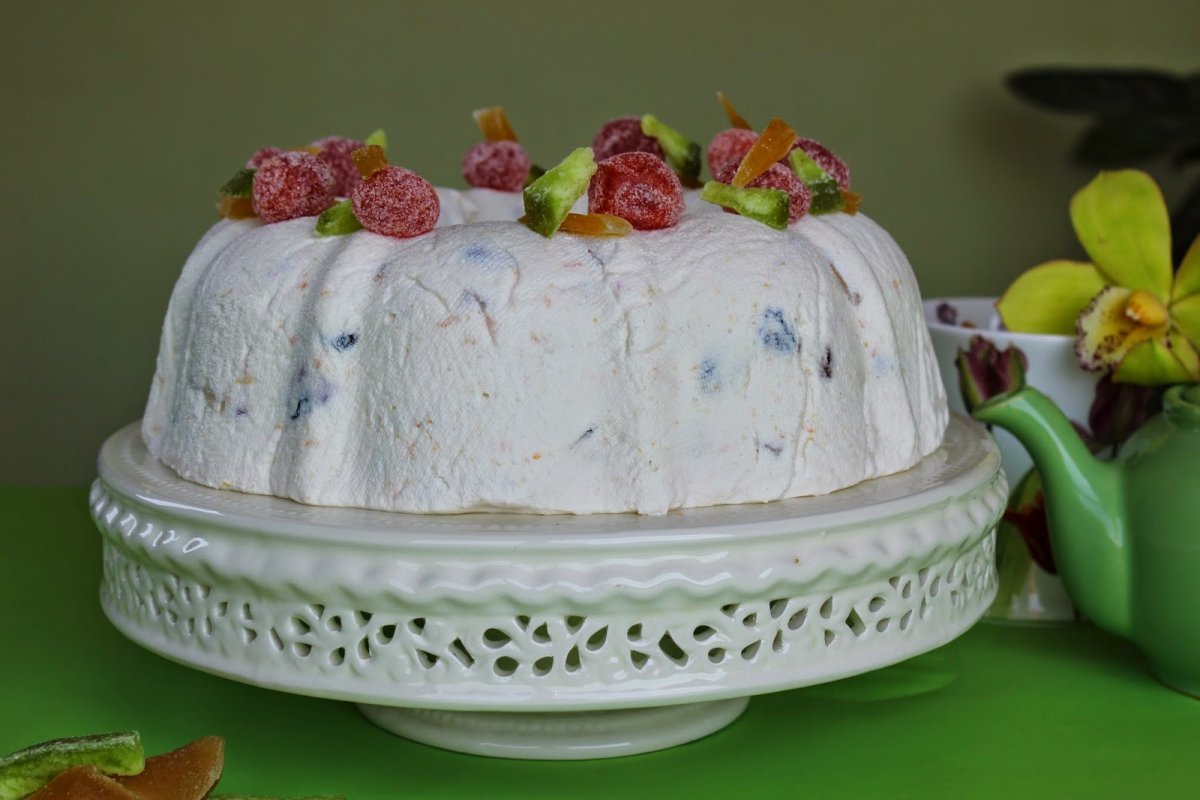 Торт с сиренью