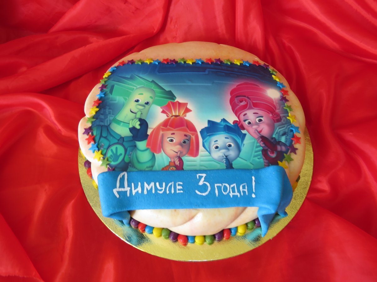 Бисквитный торт Фиксики