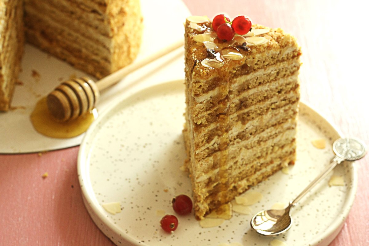Шоколадный медовик вертикальной сборки Мария Манько