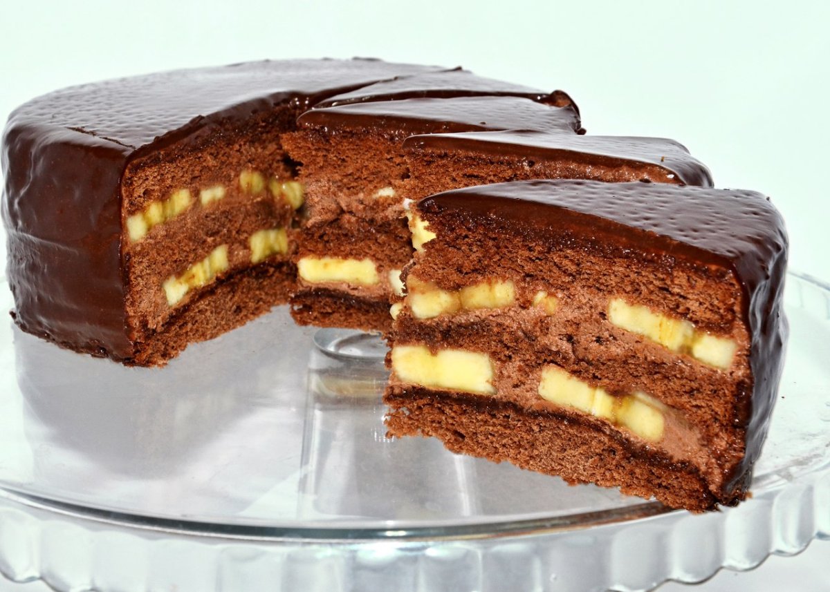 Шоколадно банановий торт