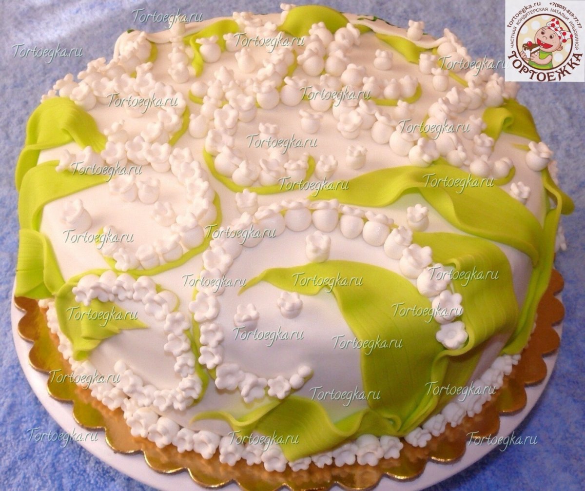 Торт для мамы с ландышами