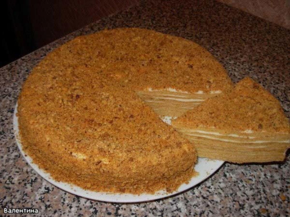 Торт медовик с арахисом