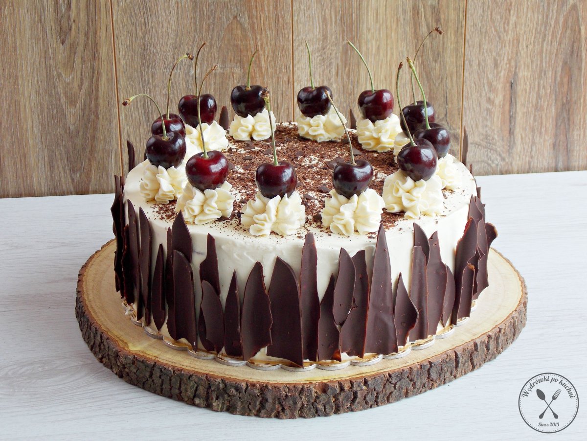 Торт "чёрный лес" (Black Forest Cake)