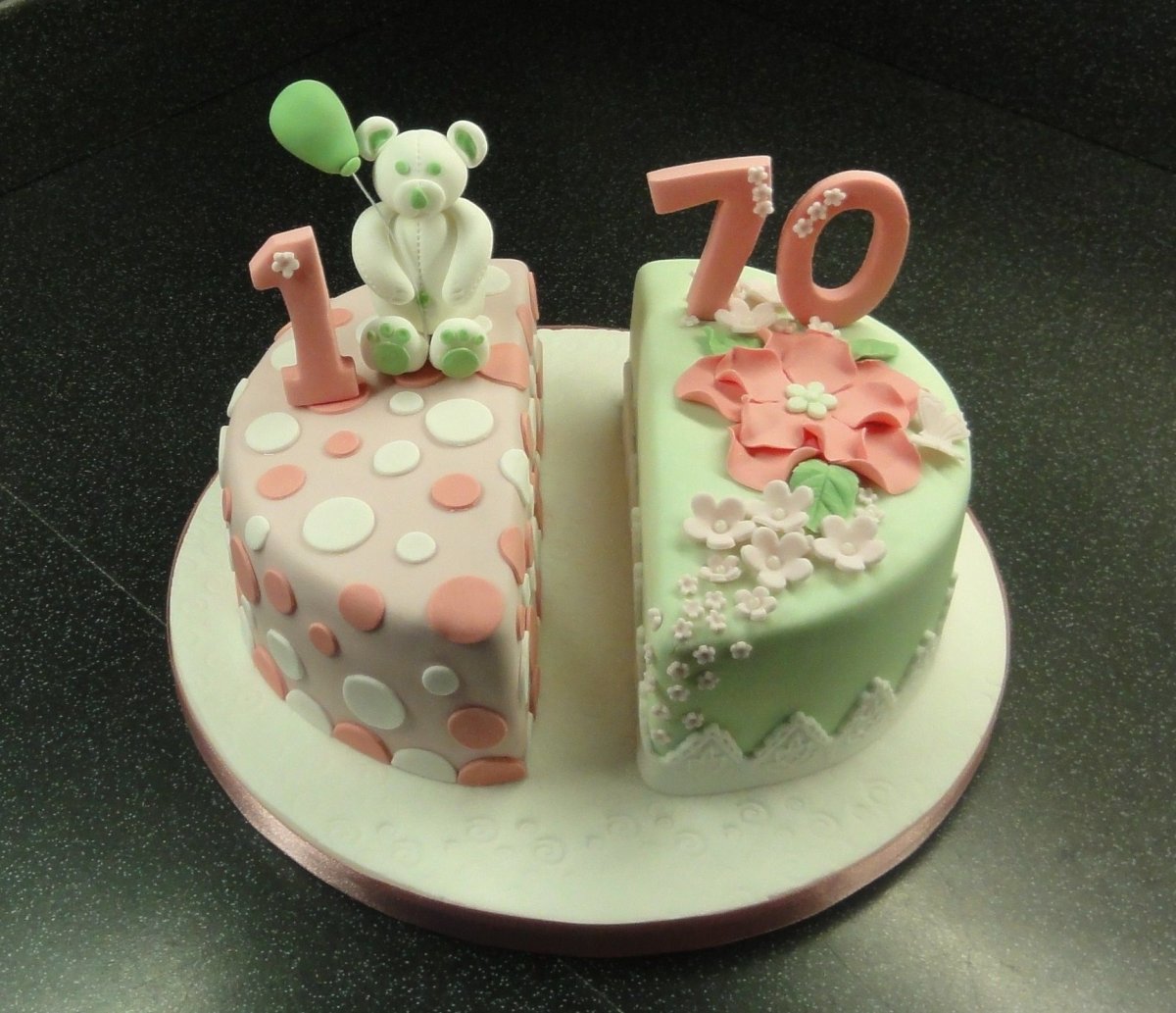 Двойной торт для мужа и дочки