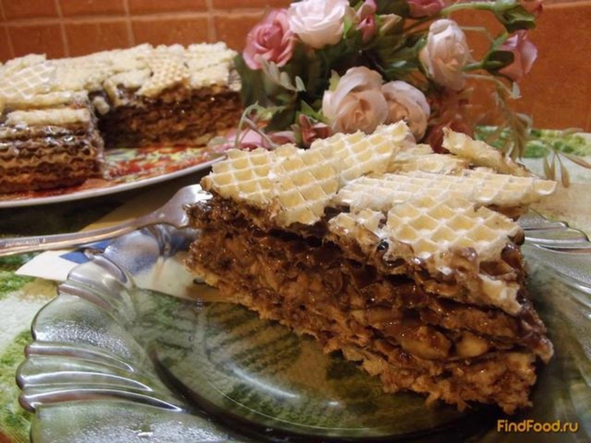 Вафельный торт со сгущенкой