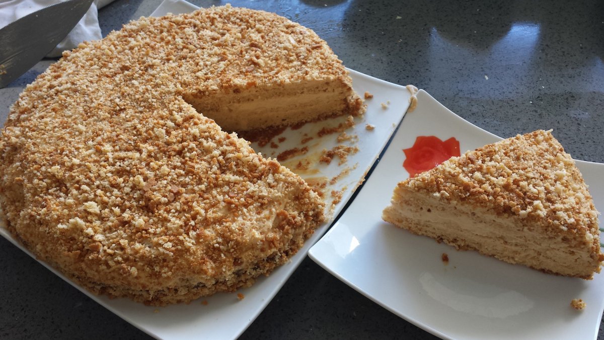 Сладости из вафельных коржей