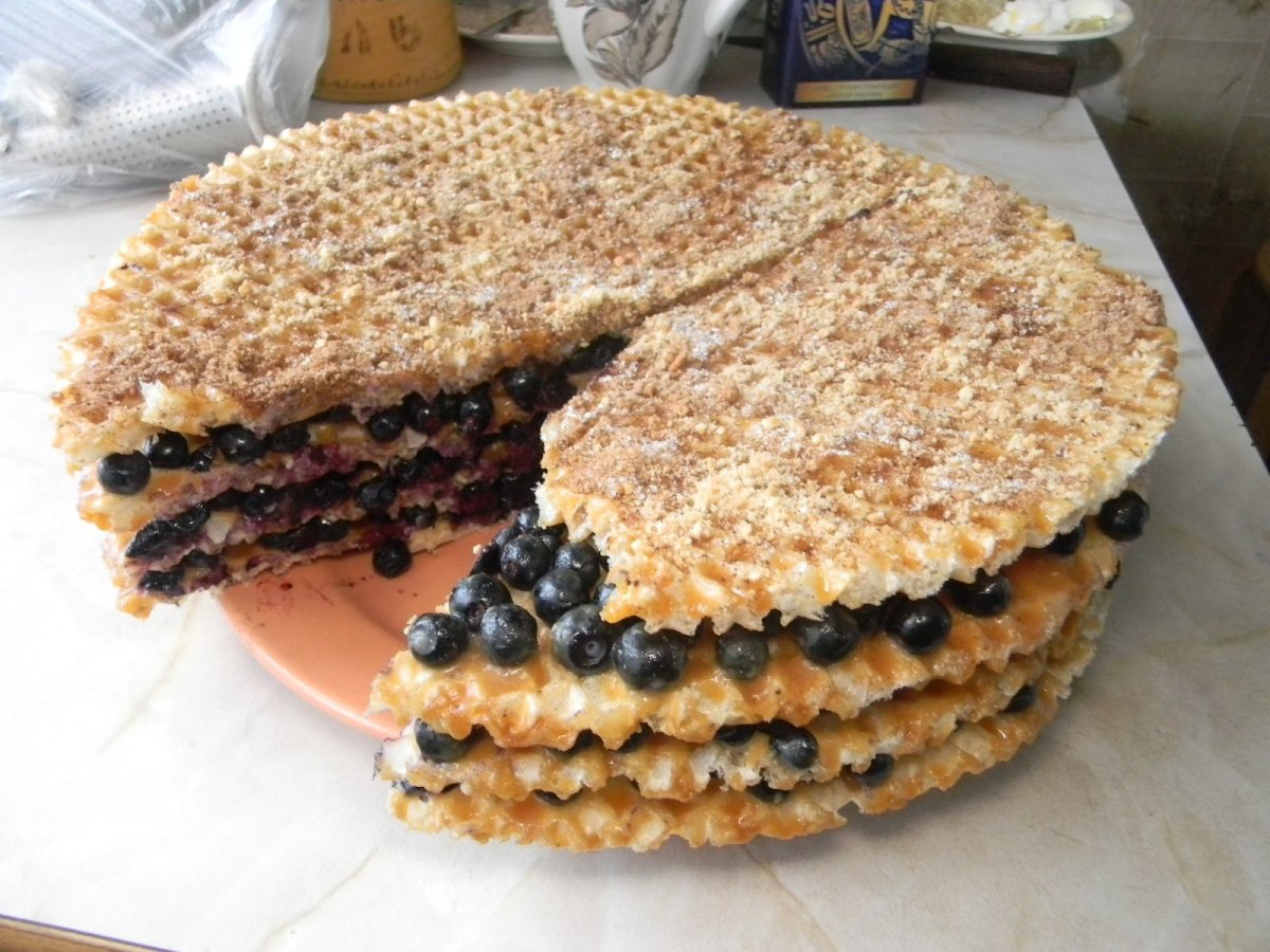 Торт из коржей со сгущенкой