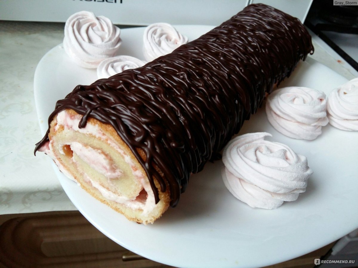 Меренговый рулет Алекс и Милана