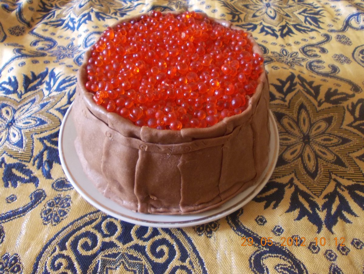Красная икра ложкой