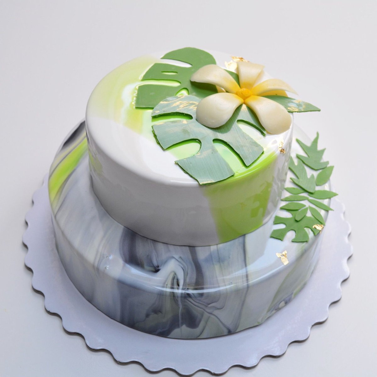 Светло зеленый торт