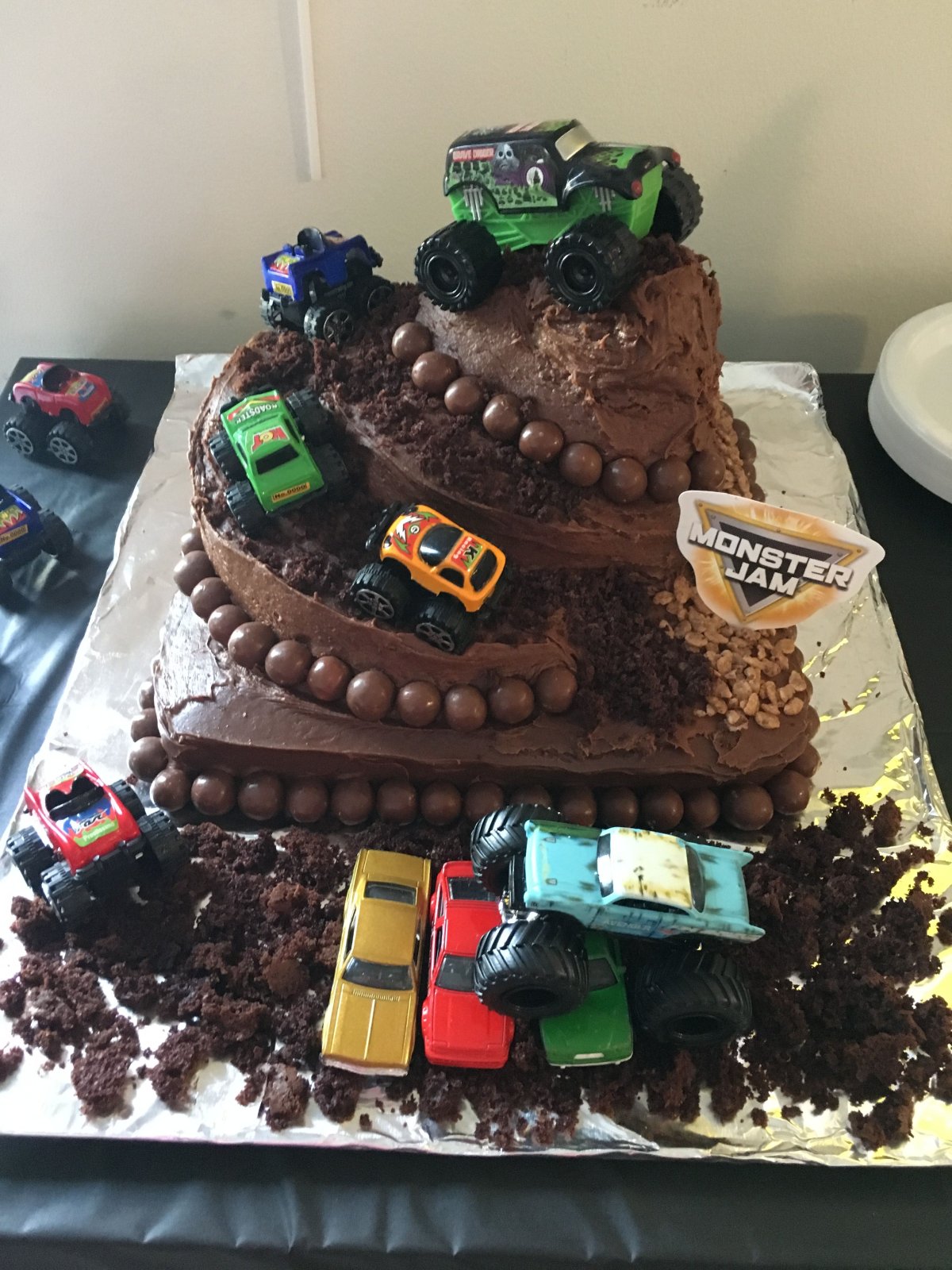 Торт Monster Truck
