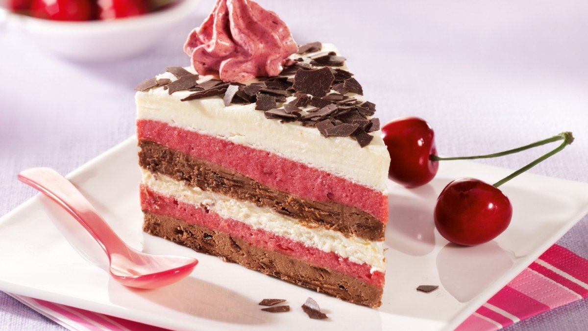 Торт "чёрный лес" (Black Forest Cake)