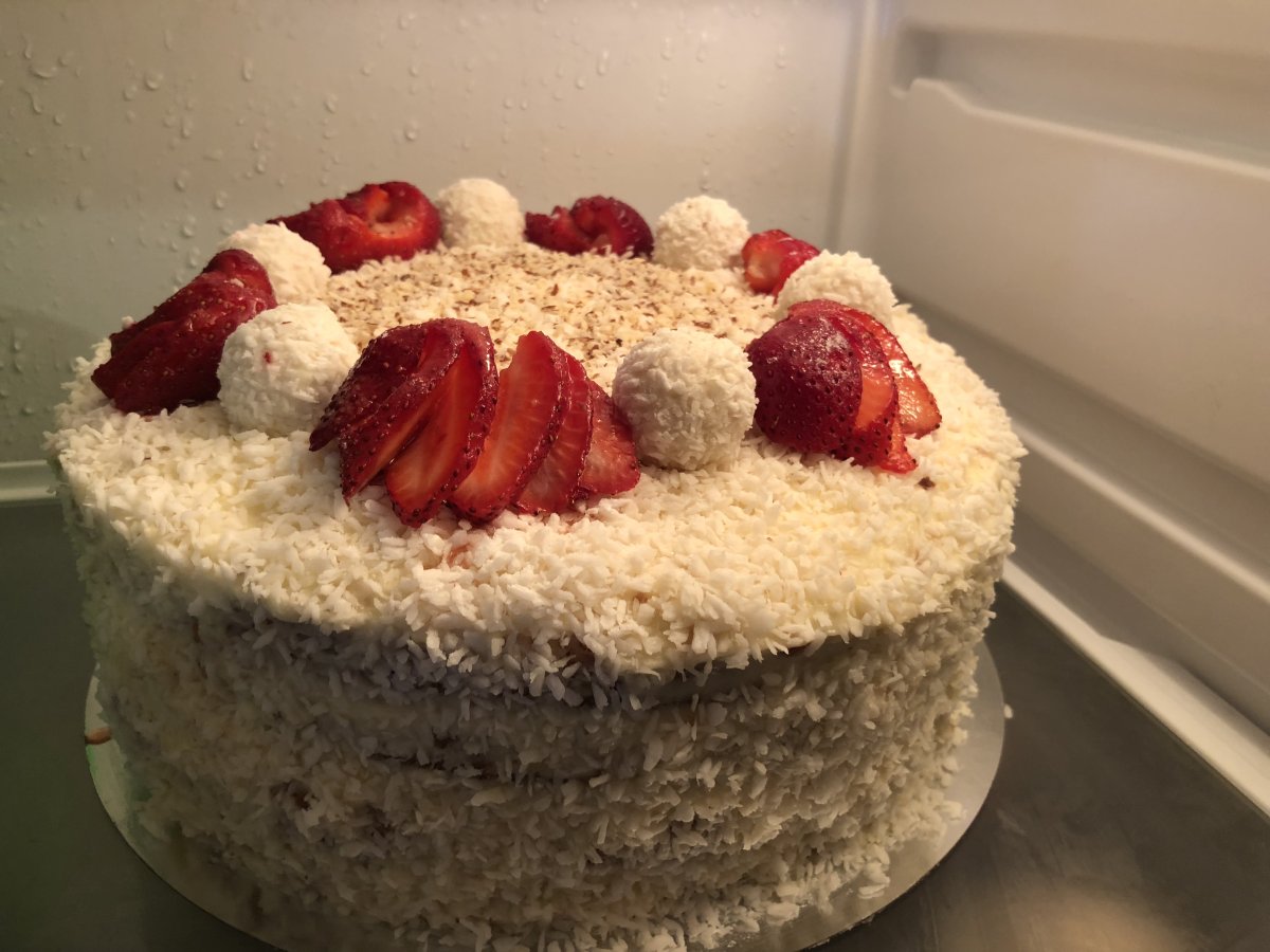 Кокосовый торт Raffaello