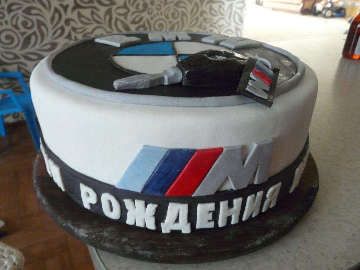 Торт БМВ е60