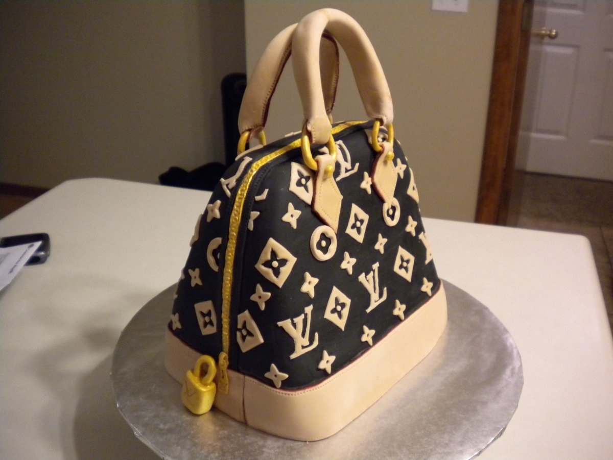 Сумка Louis Vuitton Dora