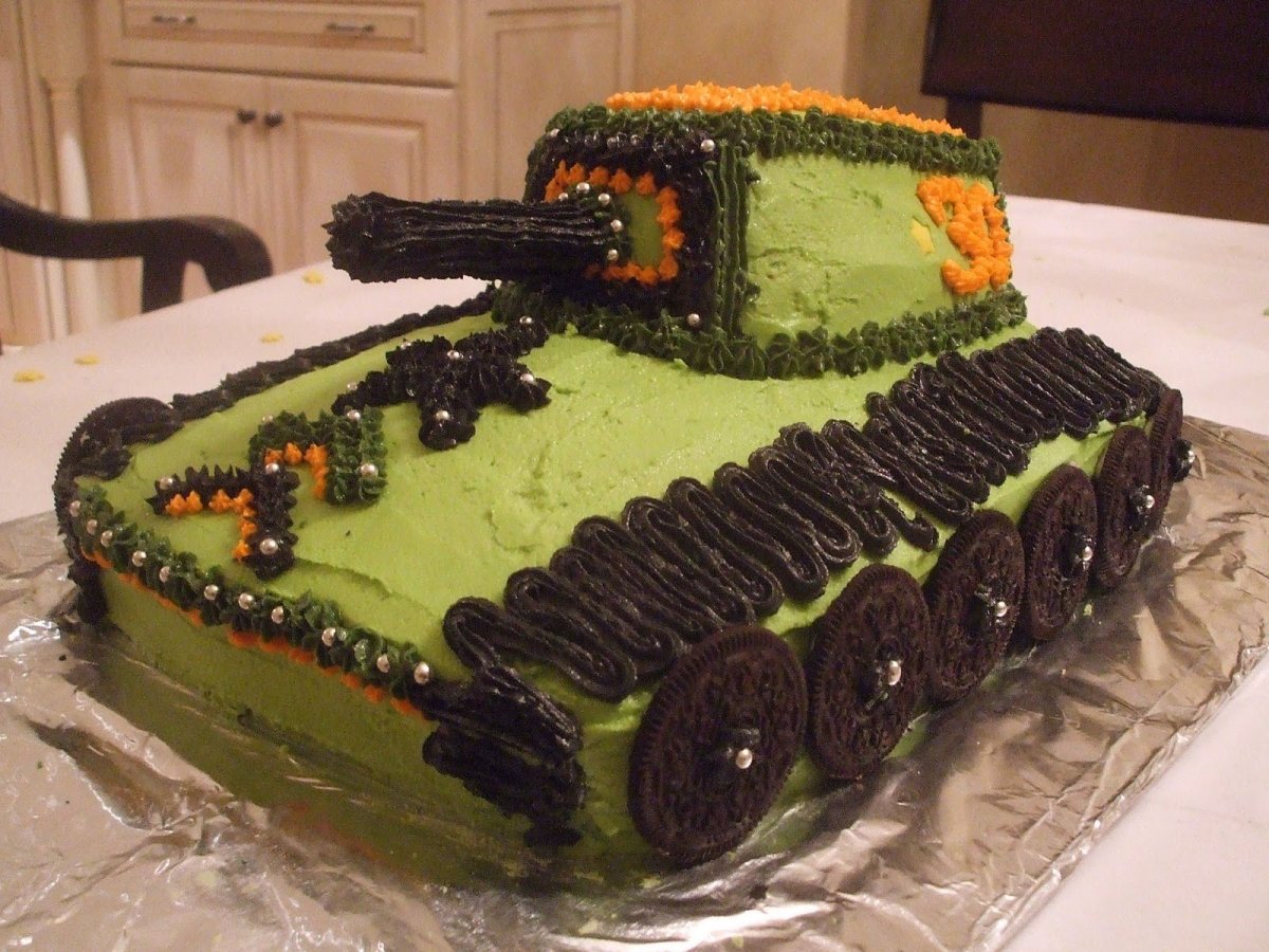 Детский торт с танками