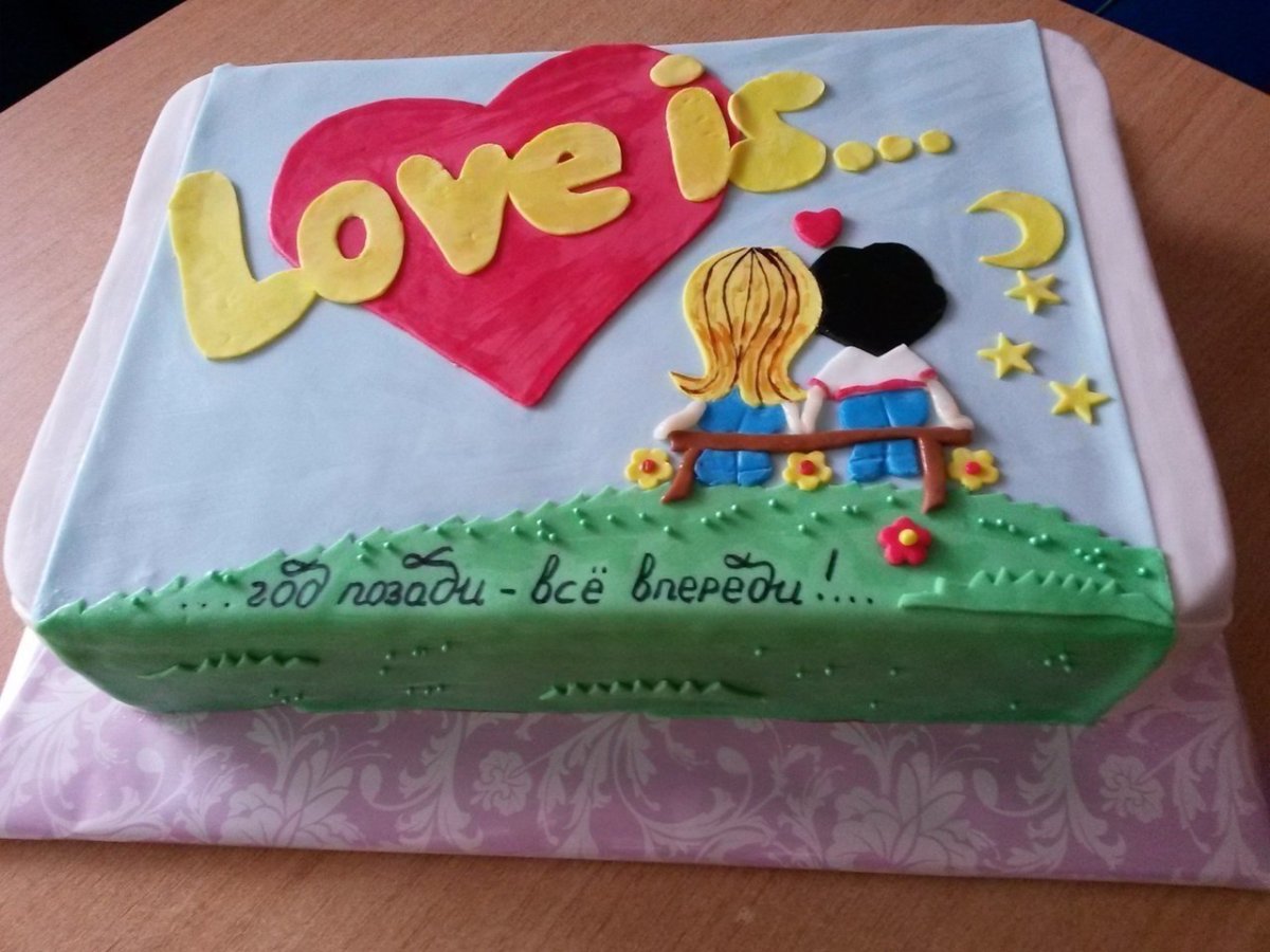 Торт Love is на годовщину свадьбы 4 года