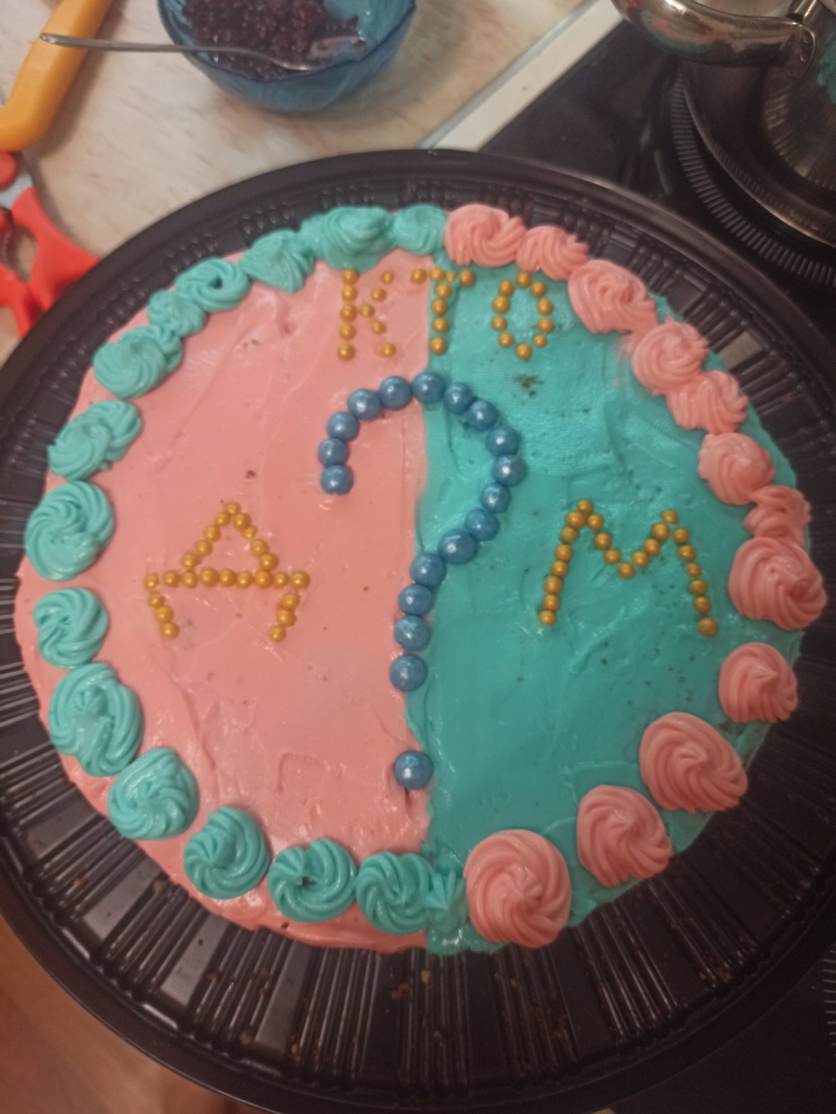 Gender Reveal торт