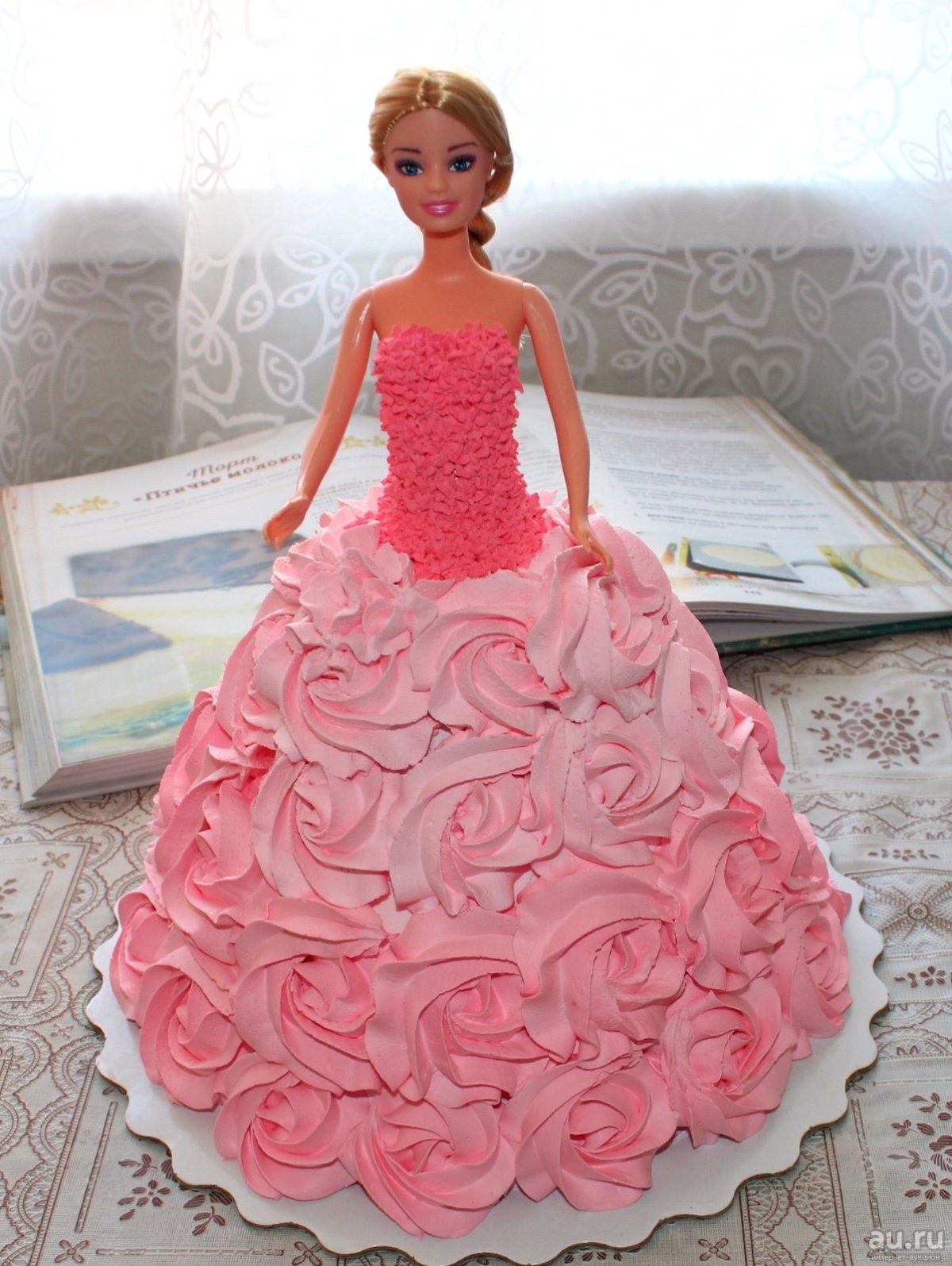 How to make a Barbie Cake with your own hands