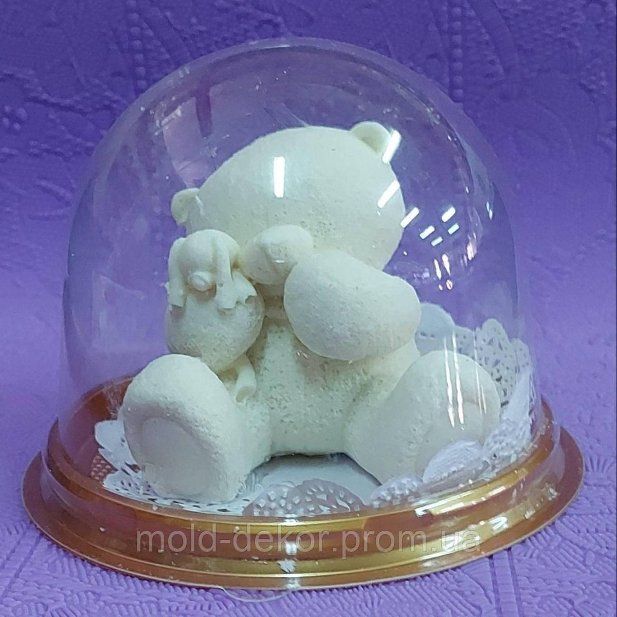 Шоколадная фигурка медведя