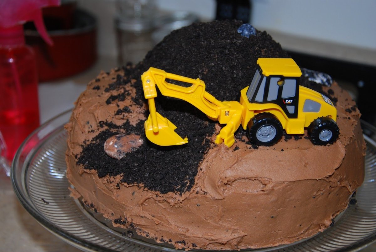Торт JCB трактор