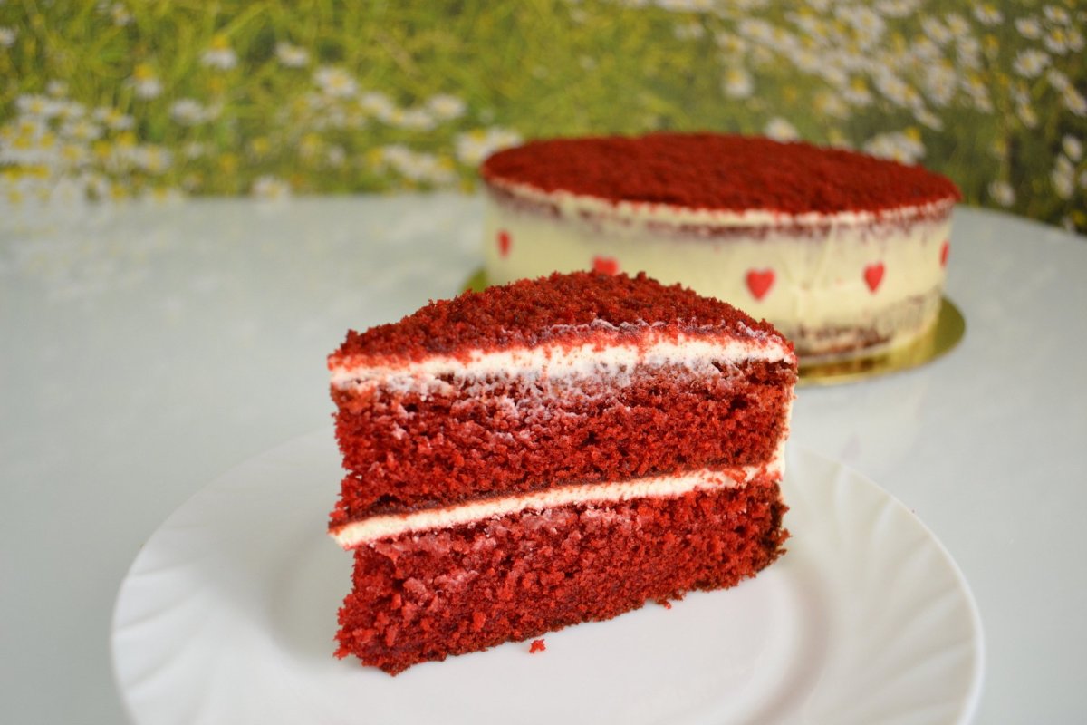 Торт Red Velvet 800