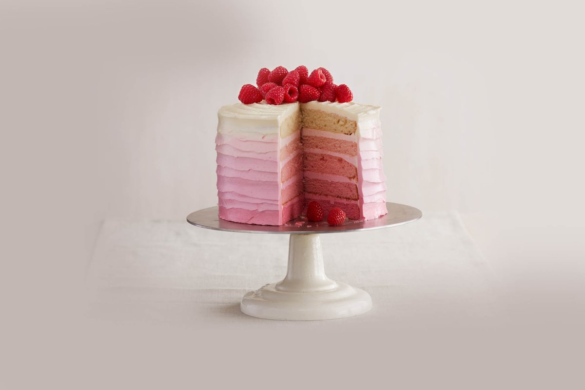 Торт омбре розовый