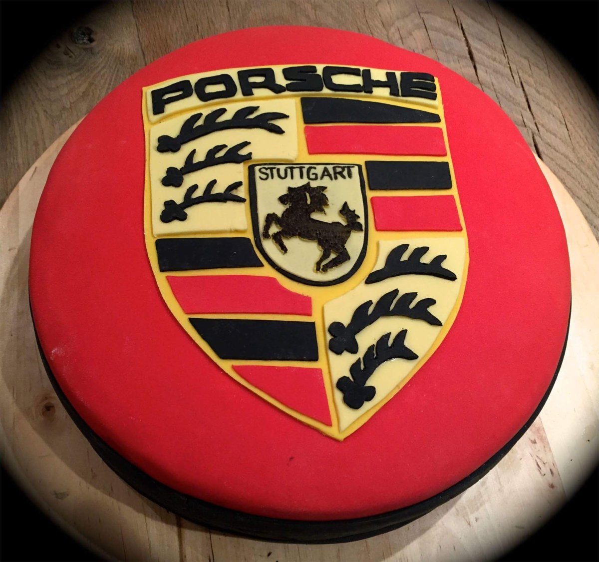 Торт Porsche