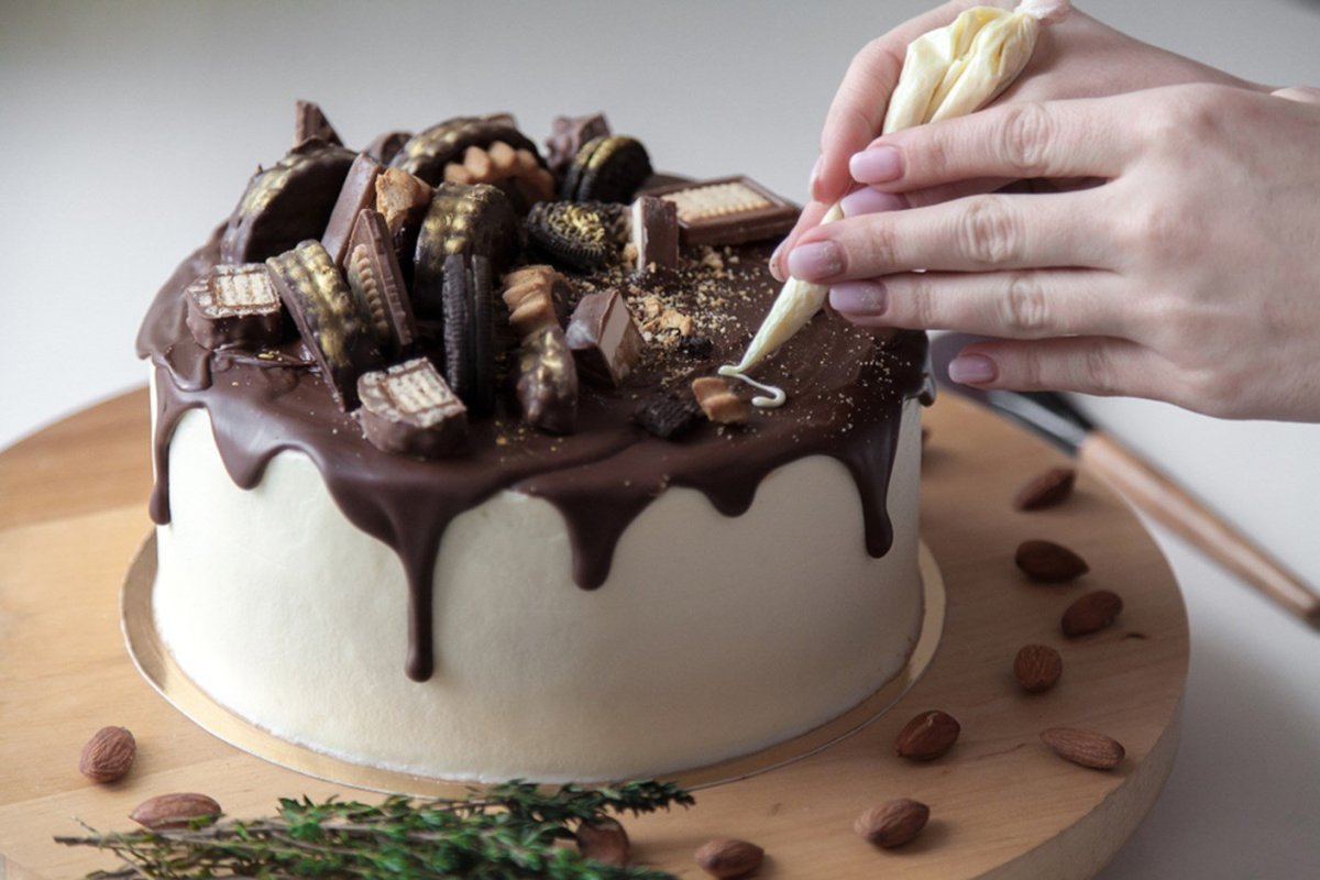 Украшение торта шоколадный торт декор