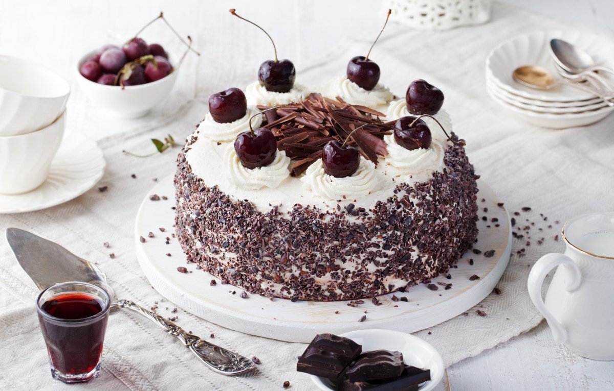 Торт "чёрный лес" (Black Forest Cake)