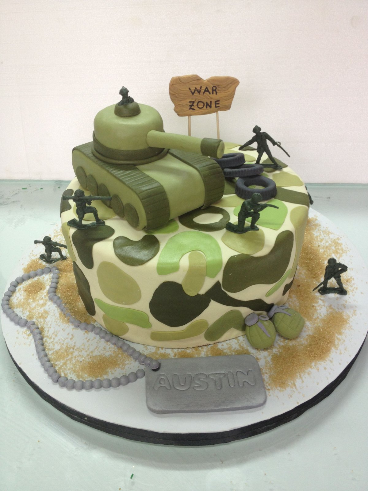 Торт детский военный